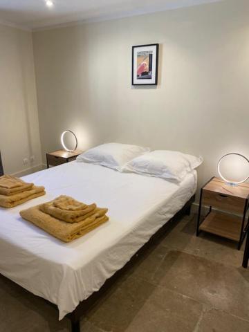 Duplex En Plein Coeur De Montpellier Apartman Kültér fotó